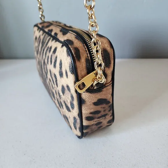 Dolce & Gabbana Camera Bag "EUC" - Picture 14 of 16